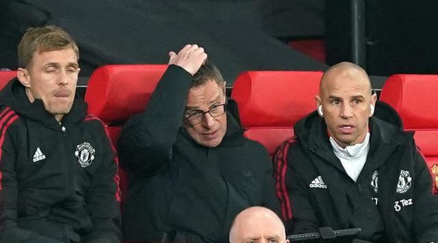 1653298981032016249.jpg Manchester-United-Armas-Rangnick-Fletcher.jpg